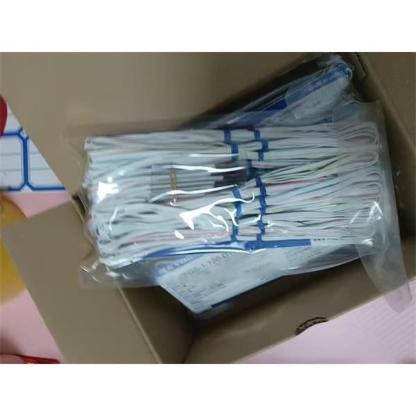 日本KYOWA應(yīng)力測(cè)量應(yīng)變片KFGS-1.5-120-D28-16 L3M3R