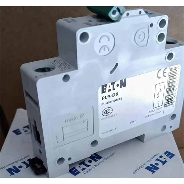 EATON伊頓  FAZ 電纜輸入電纜輸出FAZ-D32/3